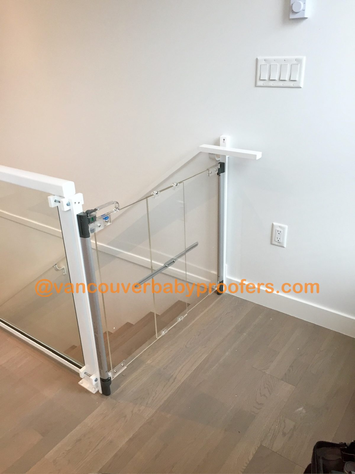Qdos Crystal installation by Vancouver Baby Proofers